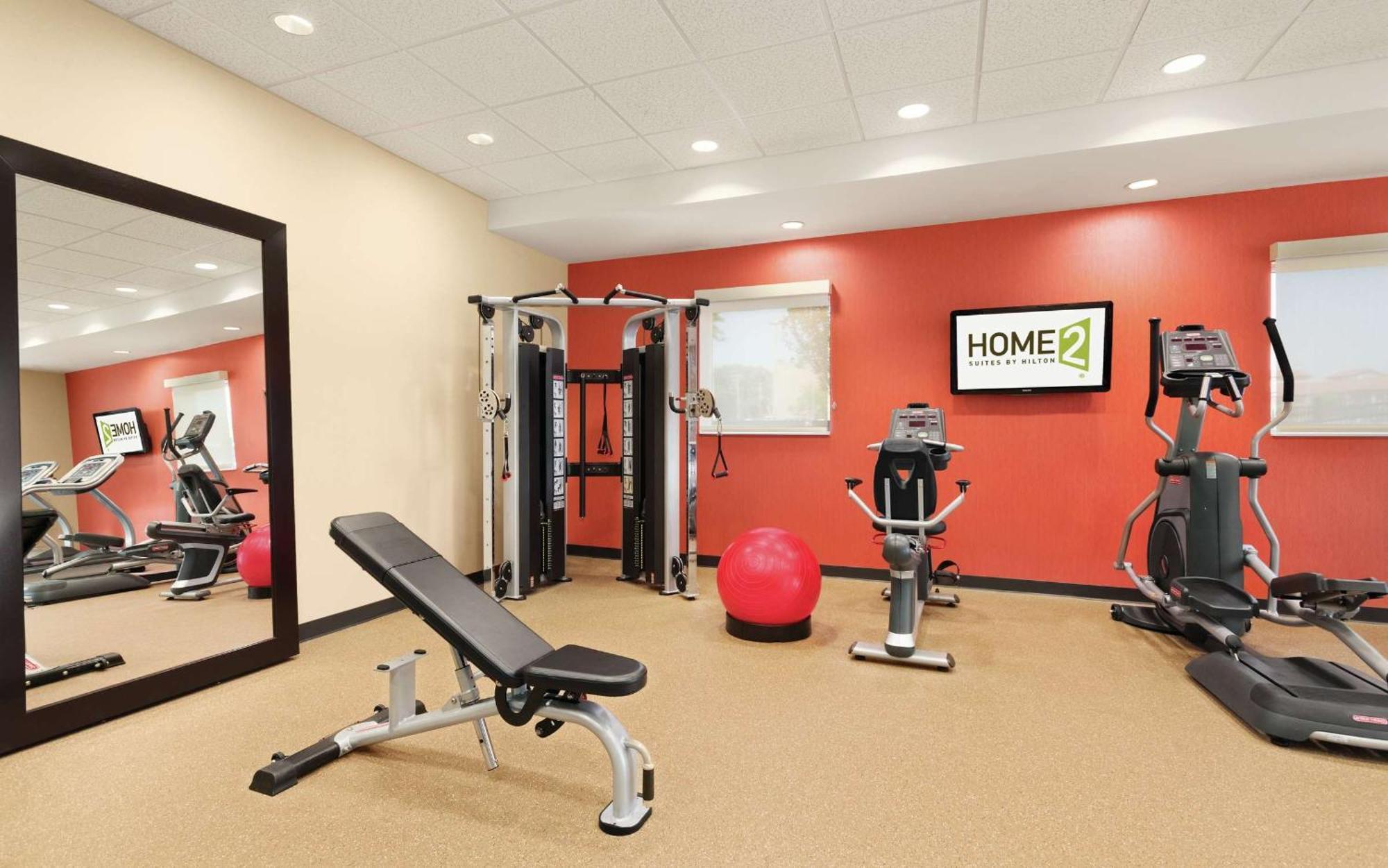 Home2 Suites St. Louis / Forest Park Richmond Heights Exterior foto